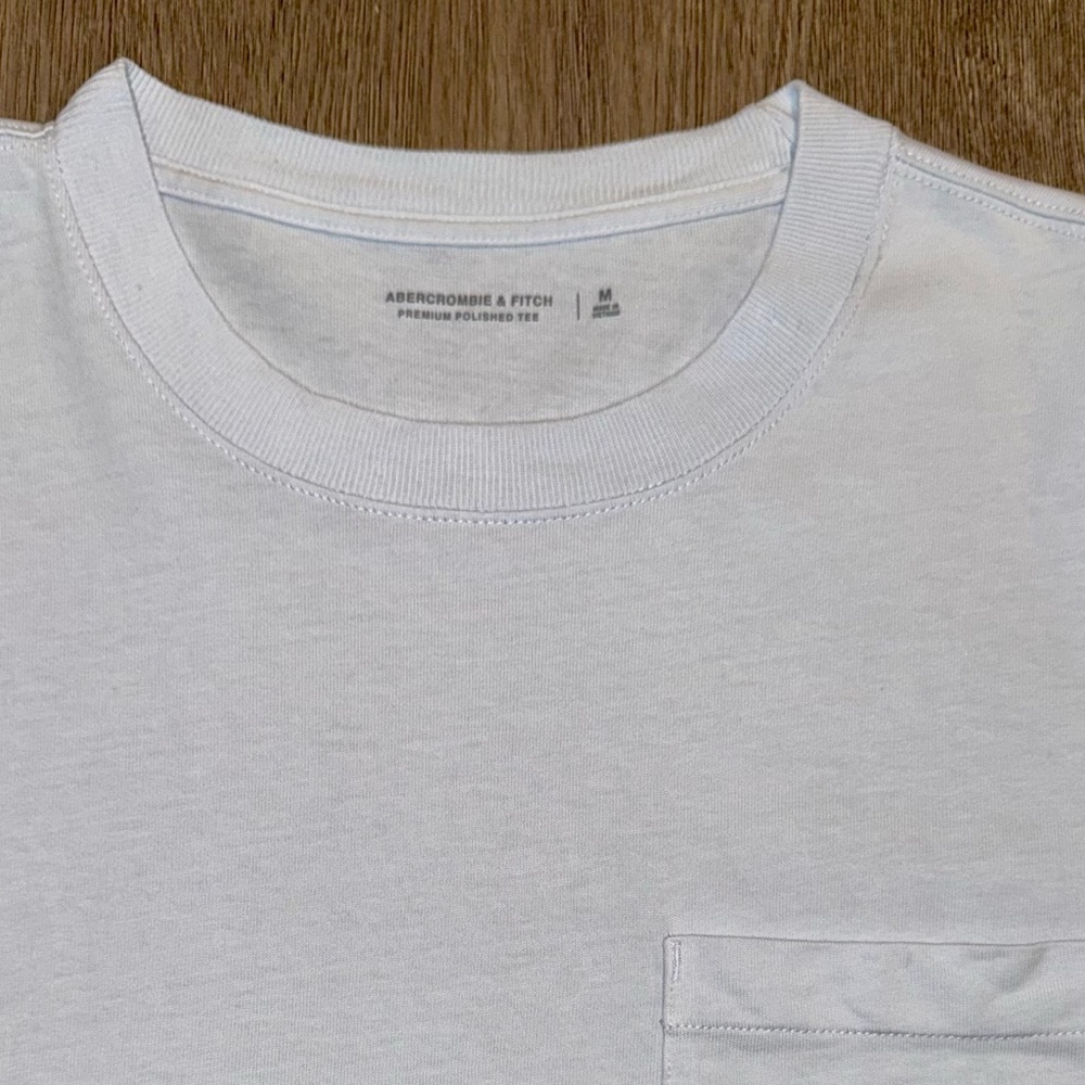 Abercrombie & Fitch Classic White Tee